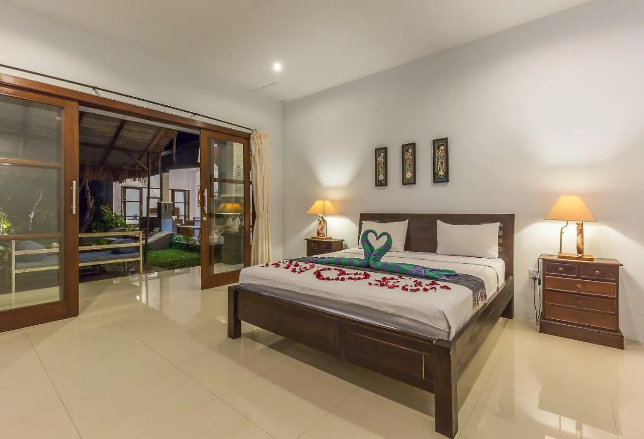 Charming 3 Bedroom Villa In Seminyak Oberoi Indonesia