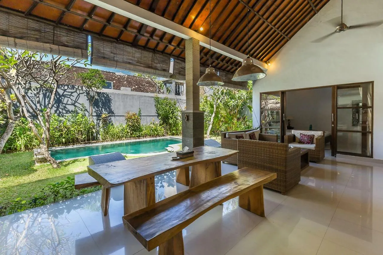 Charming 3 Bedroom Villa In Seminyak Oberoi  Seminyak (Bali)